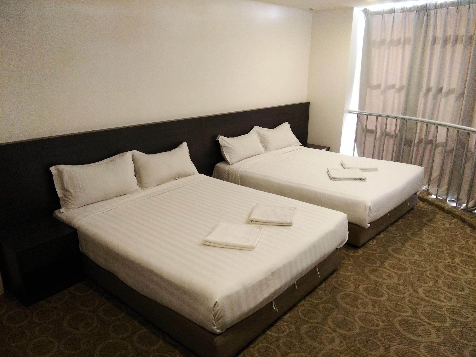 OYO 818 Hotel 11 Kota Kinabalu Exterior foto